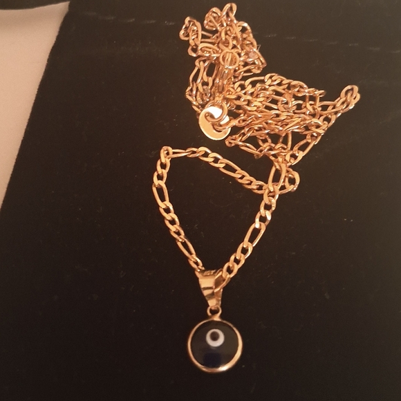 14k Gold Plated Evil Eye Pendant Necklace - Picture 2 of 3
